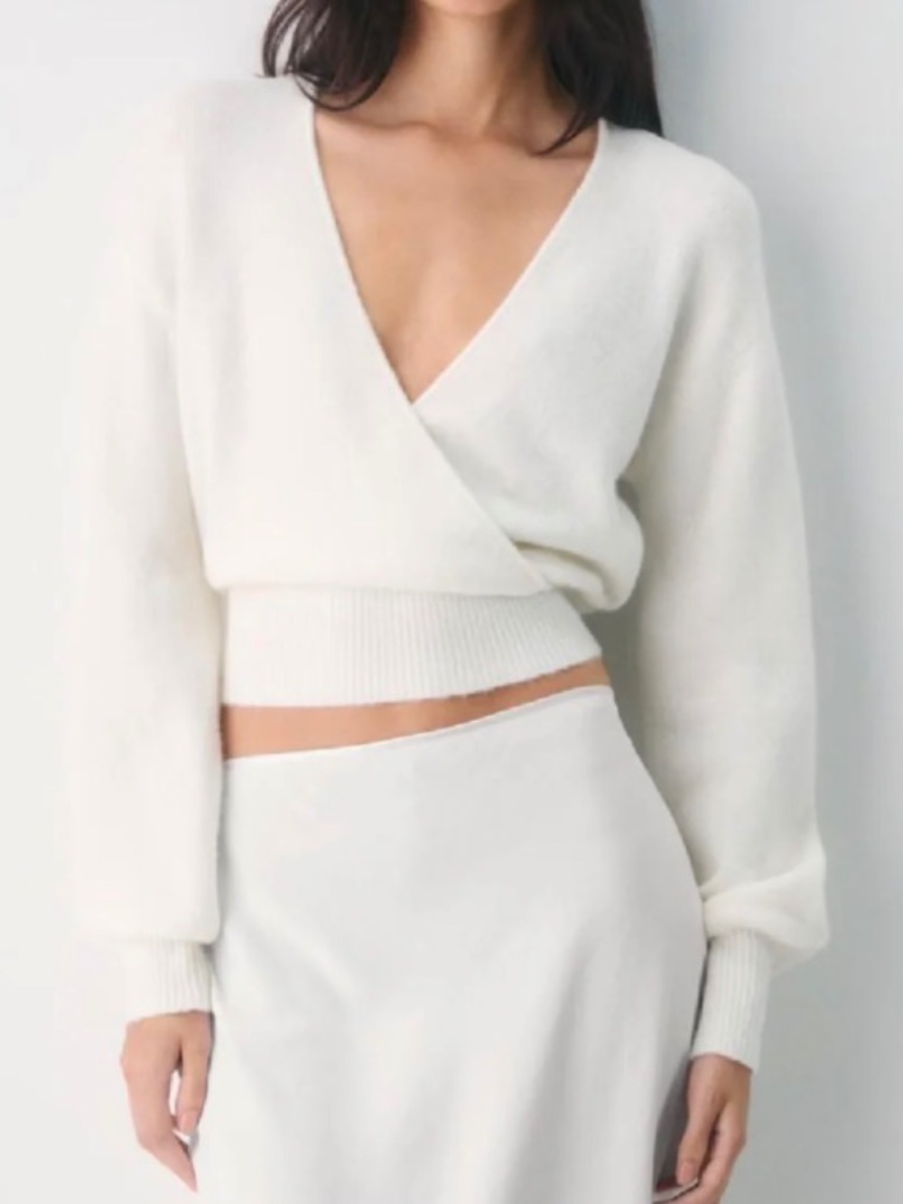 Aritzia Wilfred SoftSpoke™ Dear Wrap Sweater